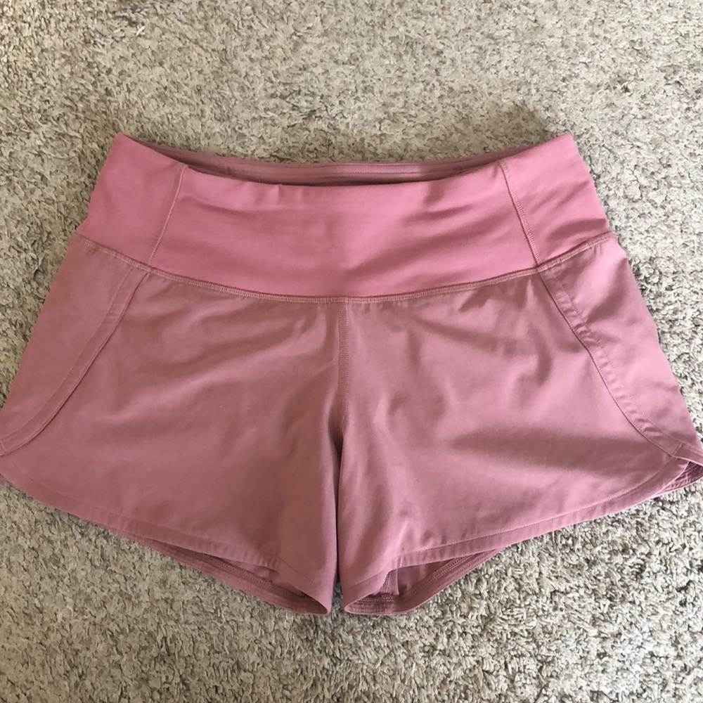 mauve lululemon shorts